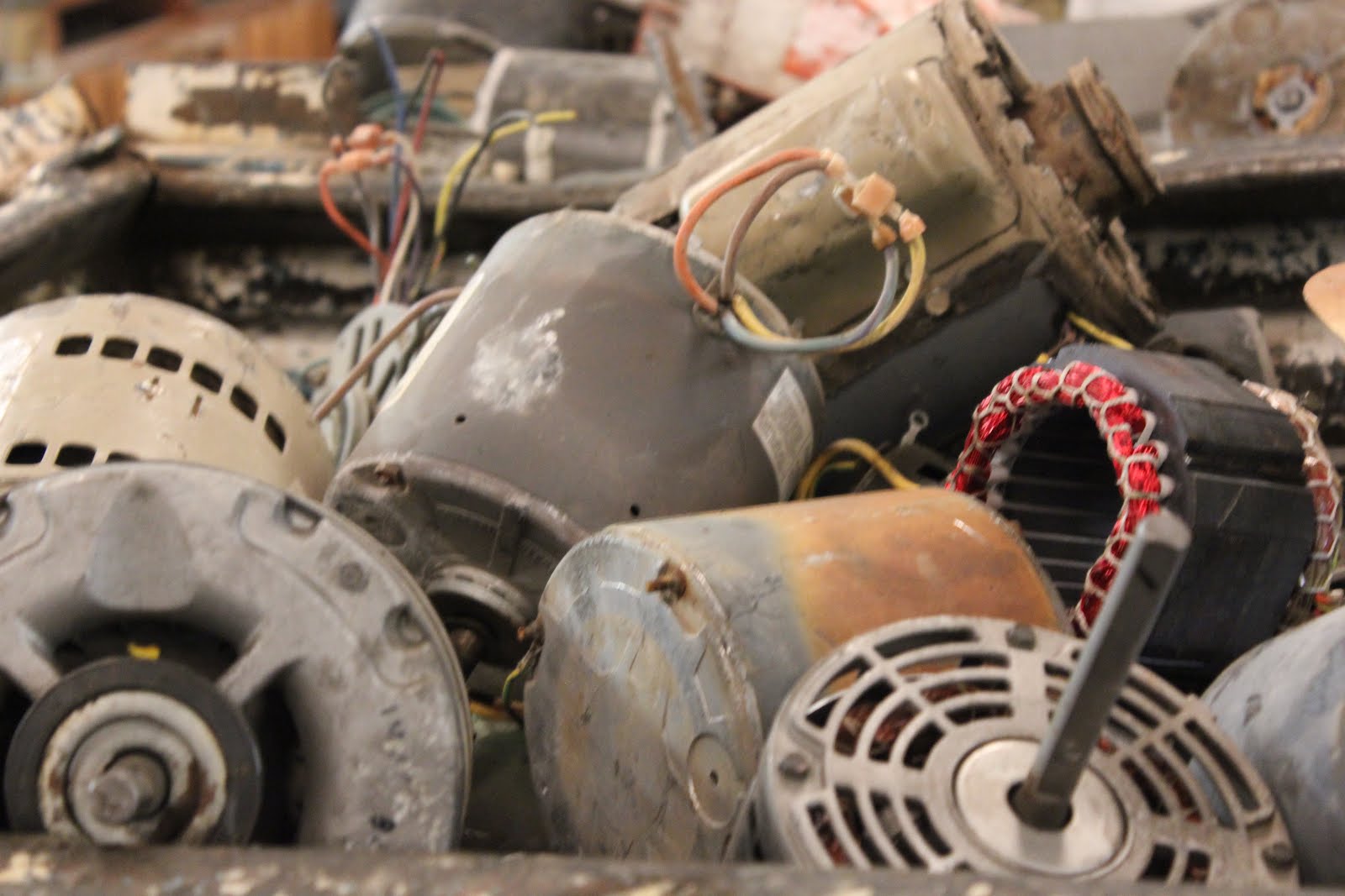 Buy and Sell Scrap Metal - WIL Demolition & Salvage